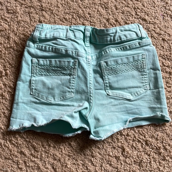 Two pairs of girls jean shorts - Picture 3 of 6